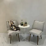 Gold House 2 3*
